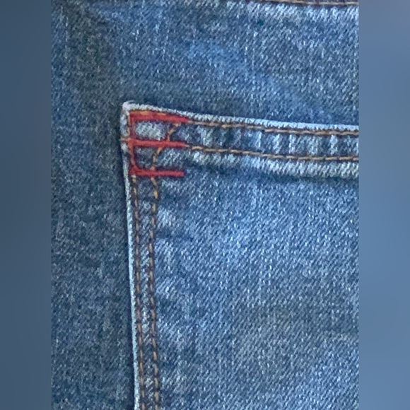 Urban Outfitters ~ BDG ~ Mid Rise Alexa Pocket Shortie Denim Shorts Size 29 - Picture 9 of 12